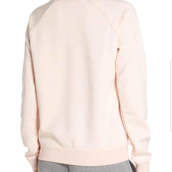 SOLD - Nike Sweatshirt - Picture 4 of 8